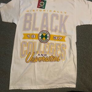 Cross Colours White Short Sleeve Tee